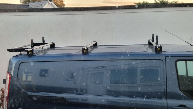 image for Van Guard Ulti Roof Bars & Roller