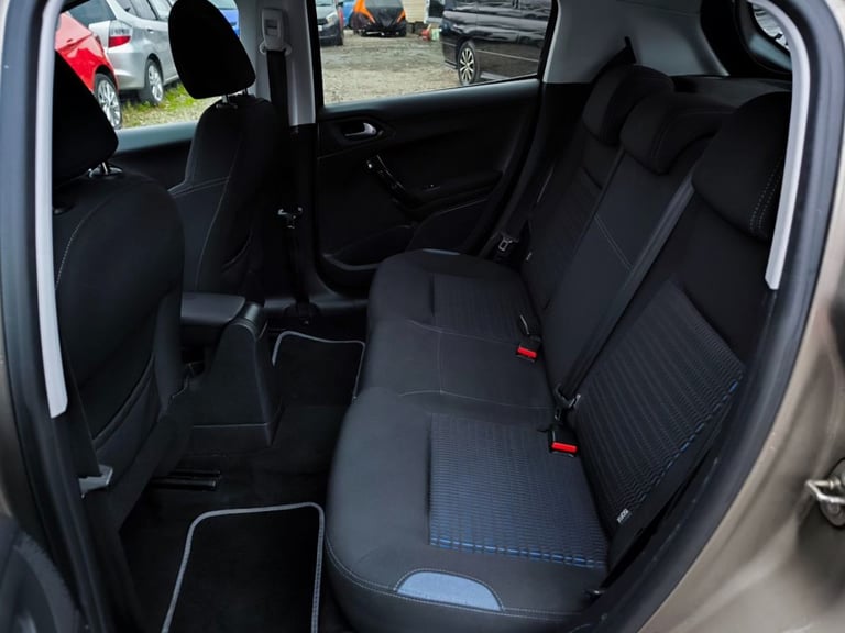 2013 13 PEUGEOT 208 1.6 E-HDI INTUITIVE 5D 92 BHP DIESEL