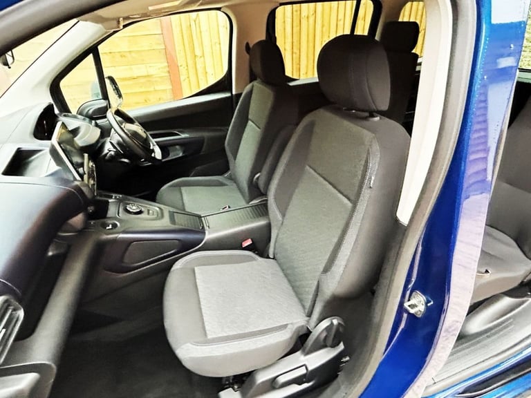 2020 Peugeot Rifter 4 Seat Auto Wheelchair Accessible Disabled Access Vehicle WAV MPV Diesel Auto...