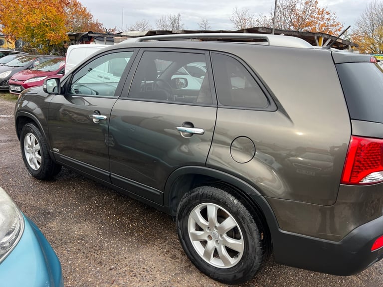 2010 Kia Sorento 2.2 CRDi KX-2 5dr ESTATE Diesel Manual