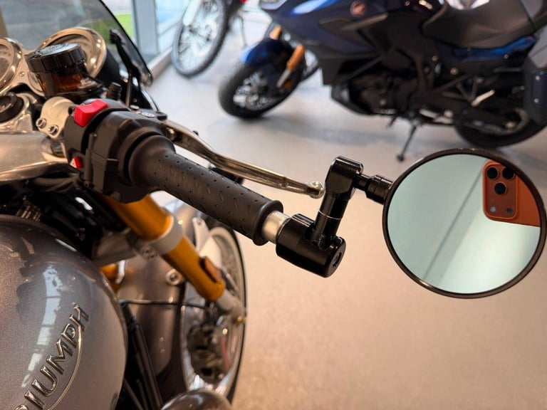 2019 TRIUMPH THRUXTON 1200 R, '19 Plate with 4592 miles