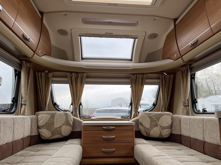 2011 Swift Conqueror 530 4 Berth Touring Caravan