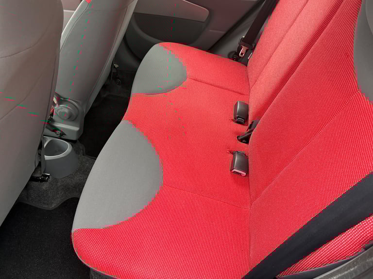 Peugeot, 107, Hatchback, 2007, Manual, 998 (cc), 5 doors