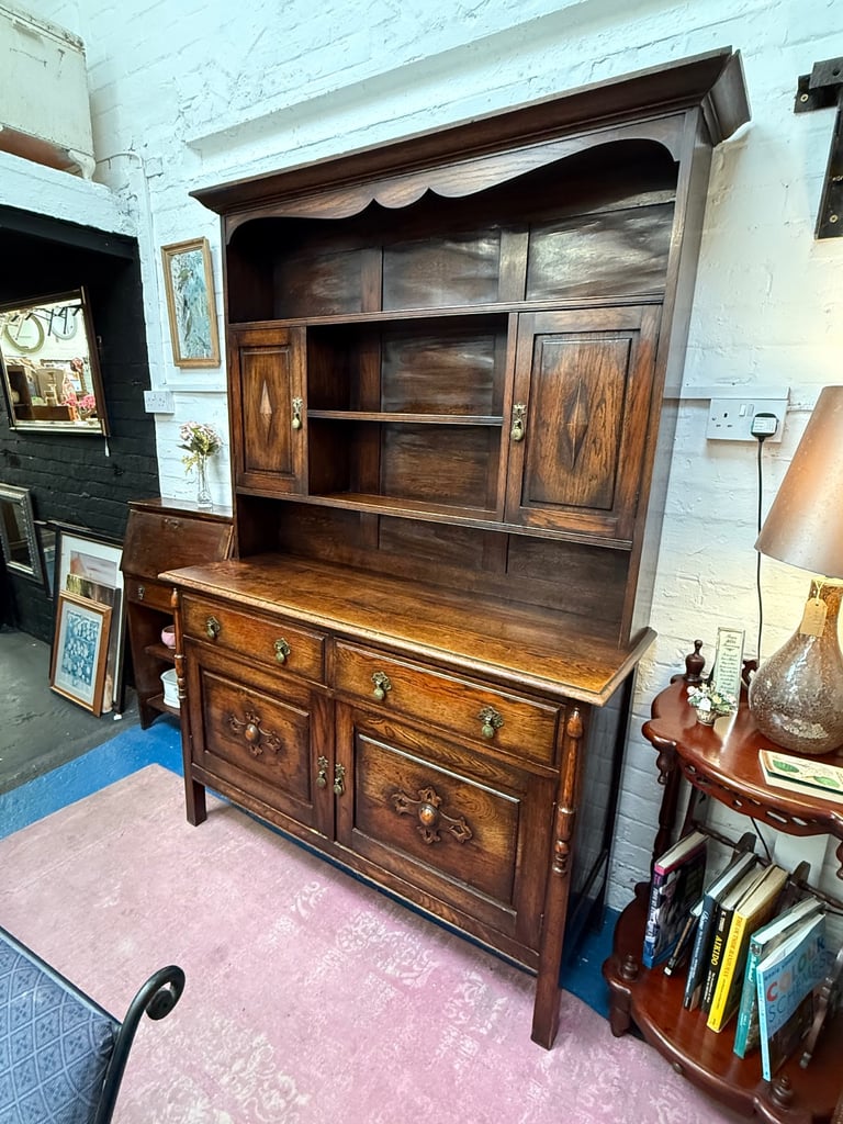 image for Oak Dresser