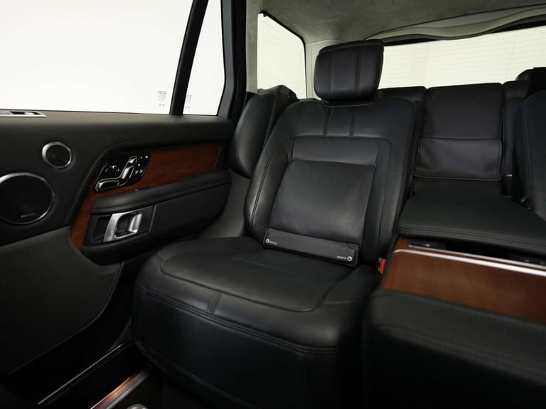 2019 Land Rover Range Rover 3.0 SD V6 Autobiography Auto 4WD Euro 6 (s/s) 5dr SUV Diesel Automatic