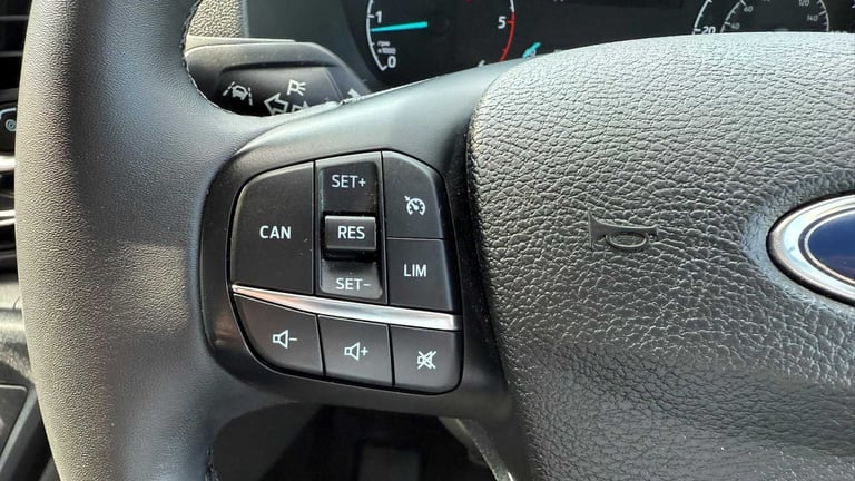 2023 Ford Transit Custom 2.0 EcoBlue 170ps Low Roof Sport Van Auto Van Diesel Automatic