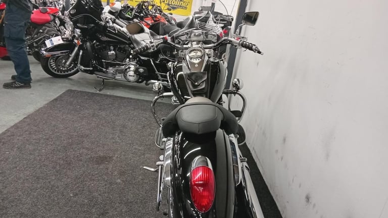 KAWASAKI VN900 CLASSIC ** NICE CONDITION, WARRANTY, SERVICE HISTORY **