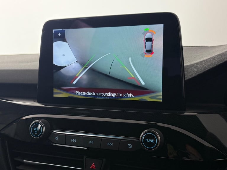 2022 Ford Kuga 2.5 EcoBoost Duratec 14.4kWh ST-Line CVT Euro 6 (s/s) 5dr HATCHBACK Petrol/Electri...