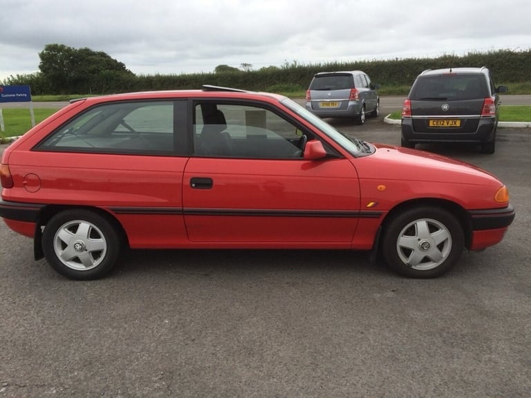 image for 1994 Vauxhall Astra Cesaro 1598cc Hatchback Petrol Manual