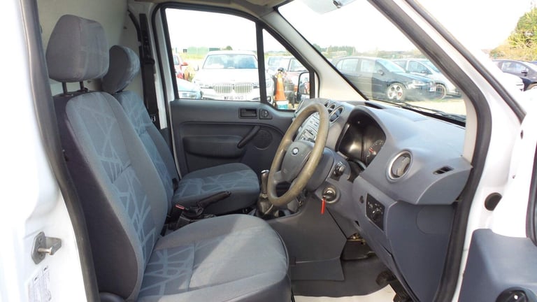 2013 Ford Transit Connect Low Roof Van TDCi 90ps PANEL VAN DIESEL Manual