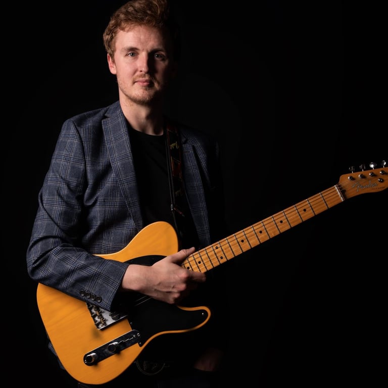 image for 🎸 Laurence Henderson Guitar Lessons