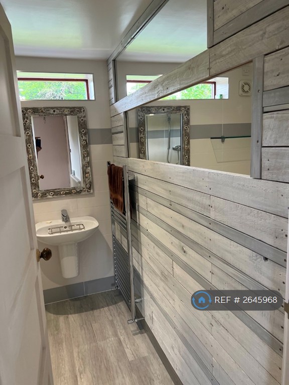 1 bedroom house in Huntsmans Drive, Kinver, Stourbridge, DY7 (1 bed) (#2645968)