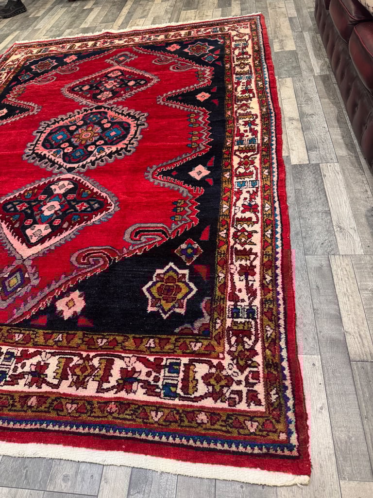 Antique handmade Persian Lilian rug 300x200 cm