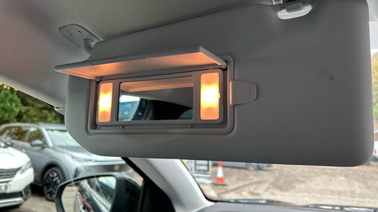 2022 Peugeot 3008 1.2 PureTech Allure Premium + SUV 5dr Petrol Manual Euro 6 (s/s) (130 ps) SUV P...