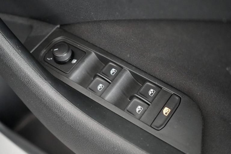 2022 Skoda Kamiq 1.0 TSI Monte Carlo SUV 5dr Petrol Manual Euro 6 (s/s) (110 ps) HATCHBACK Petrol...