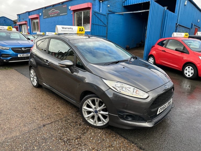 image for 2015 Ford Fiesta 1.0T EcoBoost Zetec S Hatchback 3dr Petrol Manual Euro 6 (s/s) (125 ps) Hatchbac...