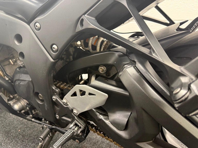 Kawasaki ZX10 R Ninja ** Lovely Condition - Service History - Warranty **