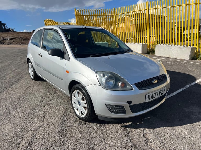 2007 Ford Fiesta 1.25 Style Climate 3dr HATCHBACK Petrol Manual - Image 4
