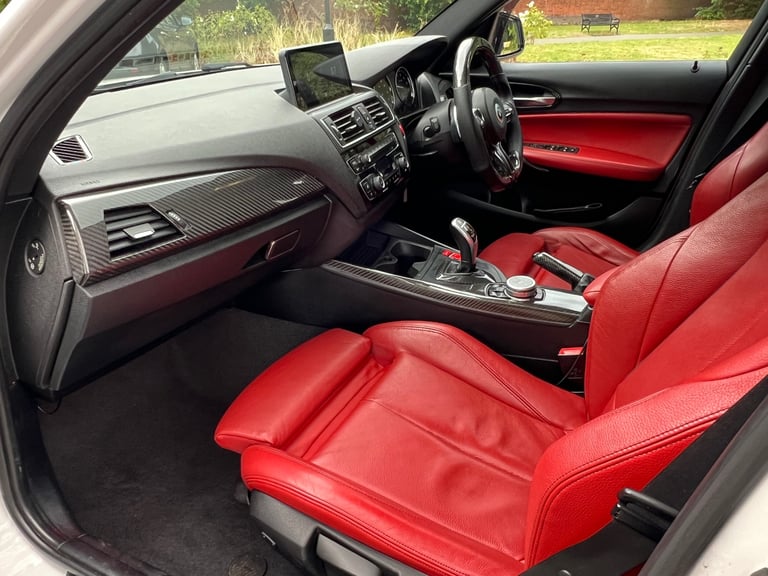 BMW, 1 SERIES, Hatchback, 2017, Semi-Auto, 2998 (cc), 5 doors
