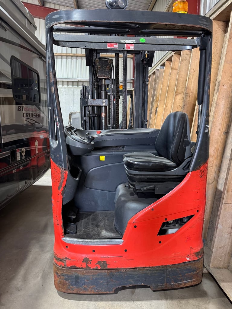 Linde R14 reach electric forklift truck 2016 / 12378 hours/ working perfectly