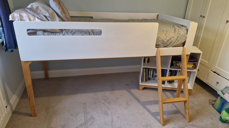 Single Cabin bed