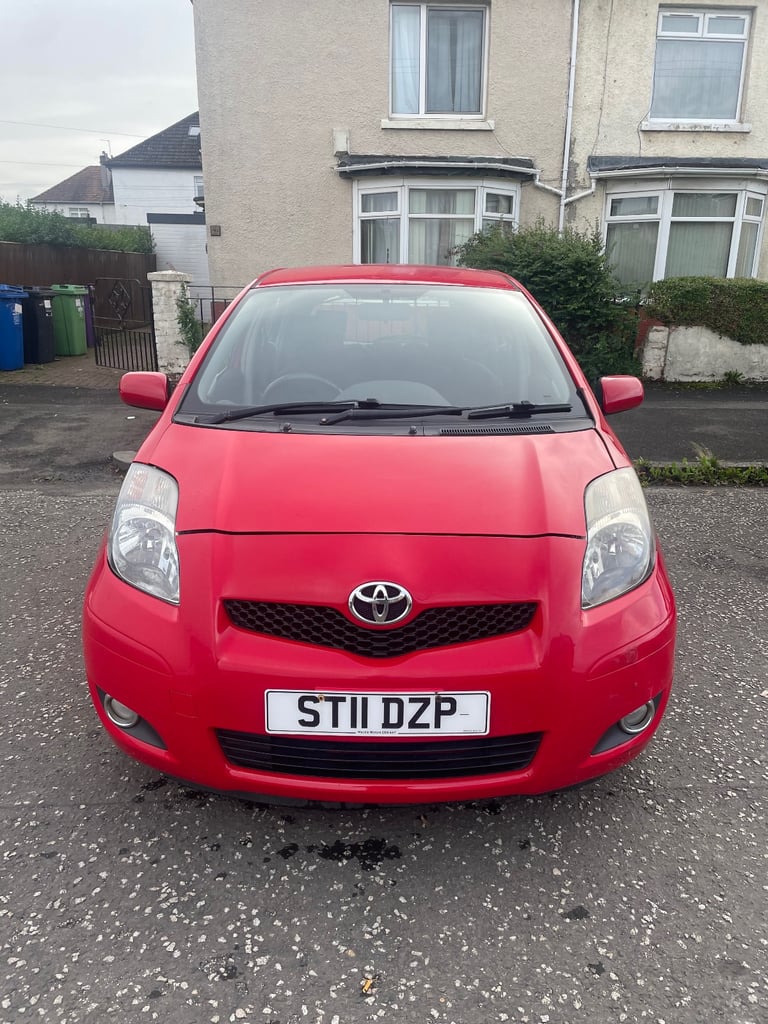 Toyota, YARIS, Hatchback, 2011, Manual, 998 (cc), 5 doors