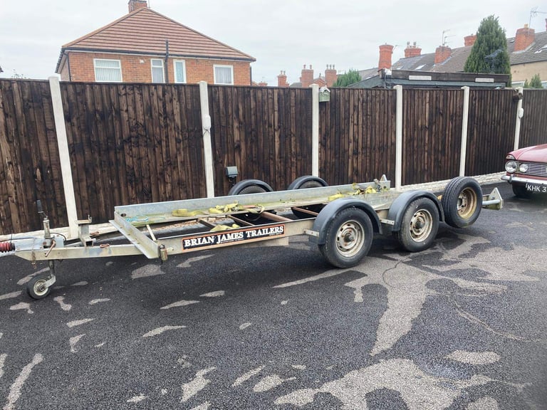 Car transporter 