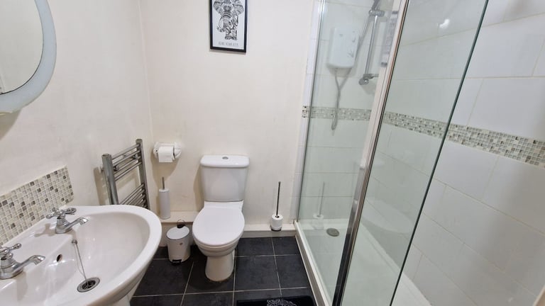 Beautiful Fully Furnished 1-Bed Ground Floor Apartment – Rusholme, Victoria Park