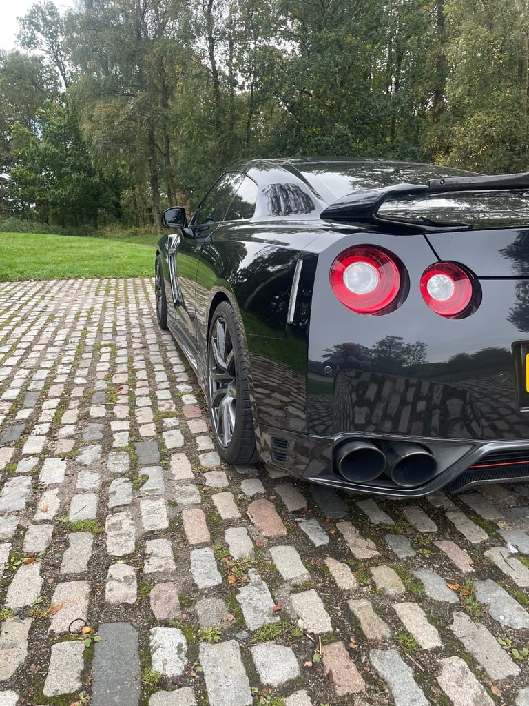 Nissan, GT-R, Coupe, 2016, Semi-Auto, 3799 (cc), 2 doors