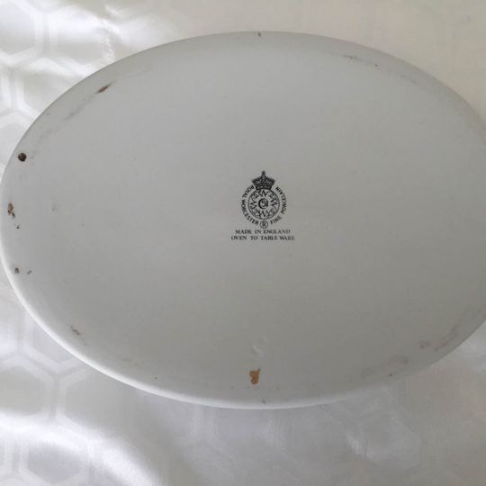 Royal Worcester Evesham Gold Casserole dish with lid