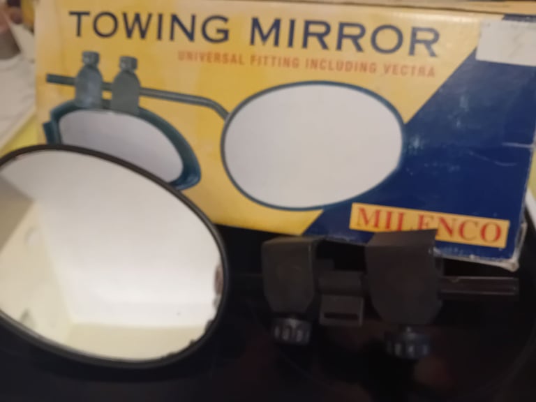 Towing mirrors 