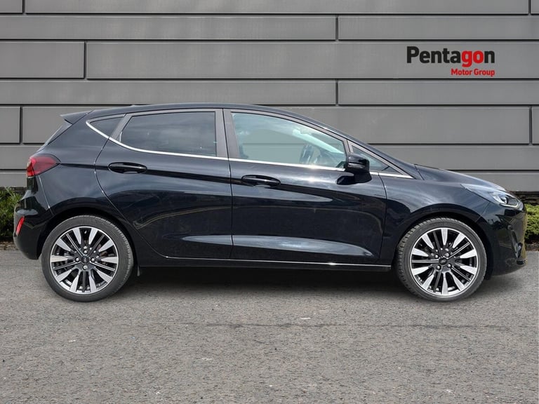  Ford Fiesta 1.0t Ecoboost Mhev Titanium Vignale Hatchback 5dr Petrol Hybrid