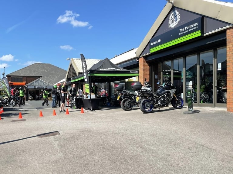 Triumph T160 Legend Les Williams or LP Williams Genuine Bike