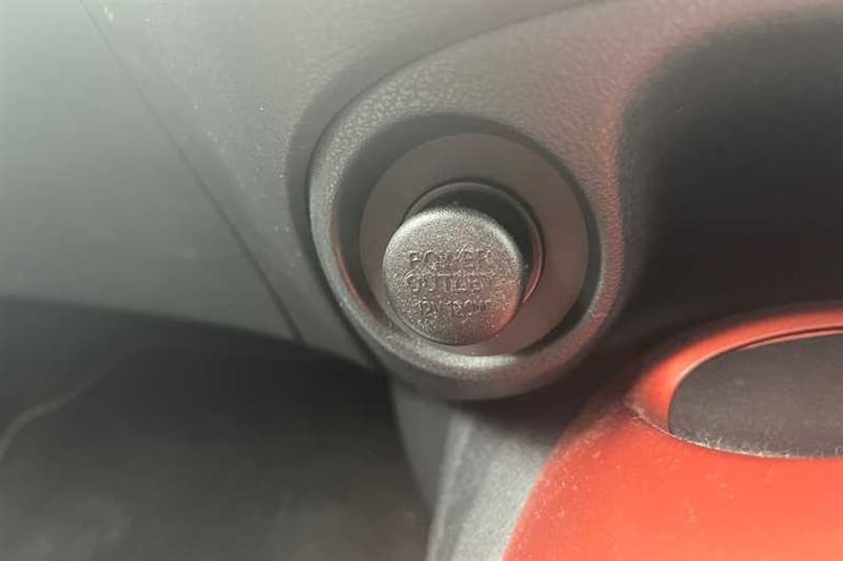 2019 Nissan Juke 1.6 [112] BOSE PERSONAL EDITION 5DR SUV Petrol Manual
