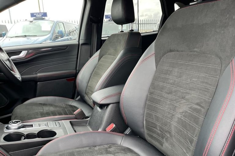 2024 Ford Kuga 2.5 Duratec 14.4kWh ST-Line Edition SUV 5dr - ?300 DEPOSIT ALLOWANCE, POWER SUV Pe...