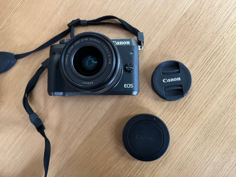 Canon EOS M6 Digital Mirrorless Camera with Canon 15-45mm IS STM lens, like new