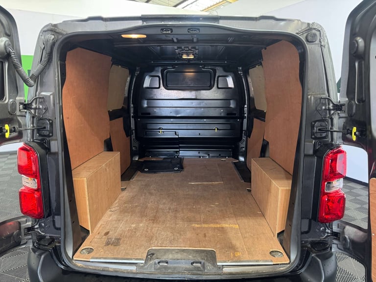 2022 Citroen Dispatch 1.5 Dispatch 1000 Enterprise Professional Blue HDi S/S Panel Van Diesel Manual