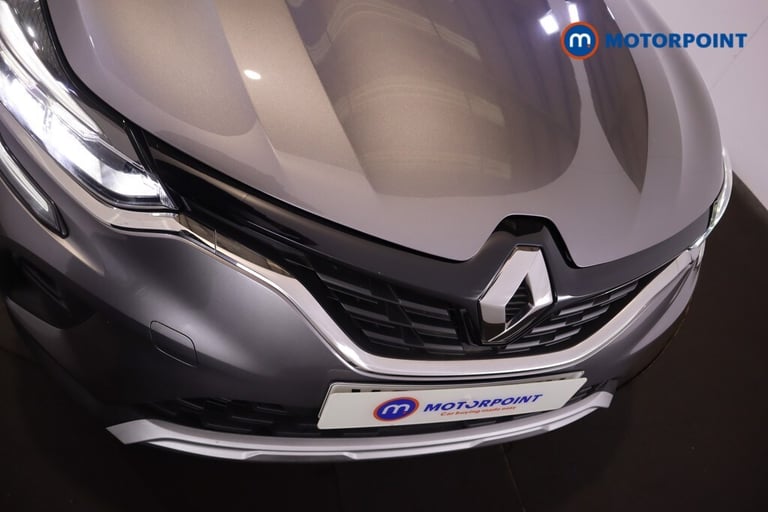 2022 Renault Captur 1.6 E-TECH Hybrid 145 Iconic Edition 5dr Auto SUV Hybrid Automatic