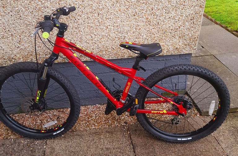Carrera blast Mountain bike 24 inch wheel
