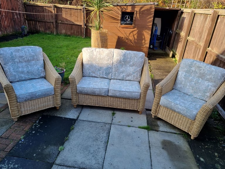 image for Three Piece Conservatory/Summer Room Suite.Delivery