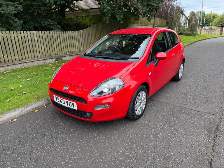 2013 Fiat Punto 1.2 Easy 3dr HATCHBACK Petrol Manual
