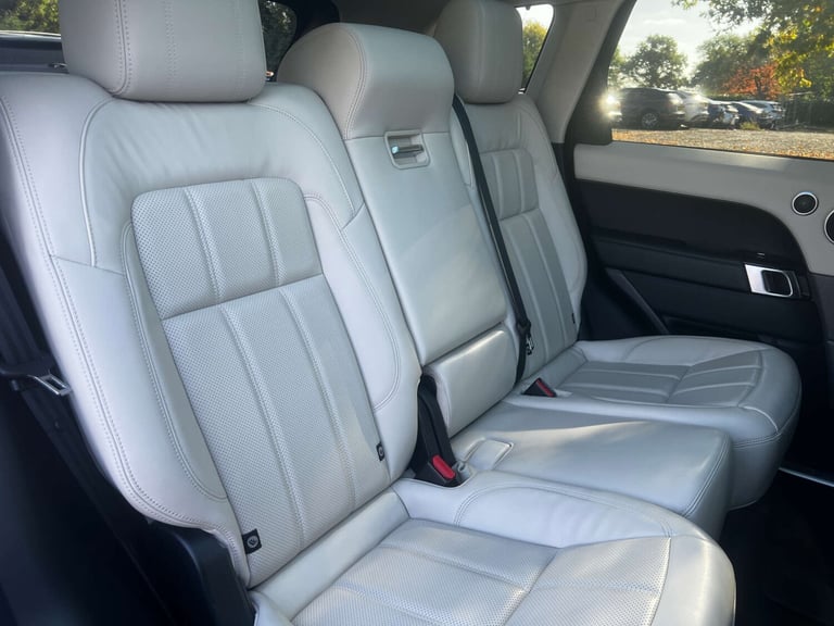 2021 Land Rover Range Rover Sport 2.0 Range Rover Sport HSE Silver P400e Auto 4WD 5dr SUV Hybrid ...