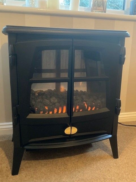 Dimplex Jazz electric stove - effect fire in black metal.