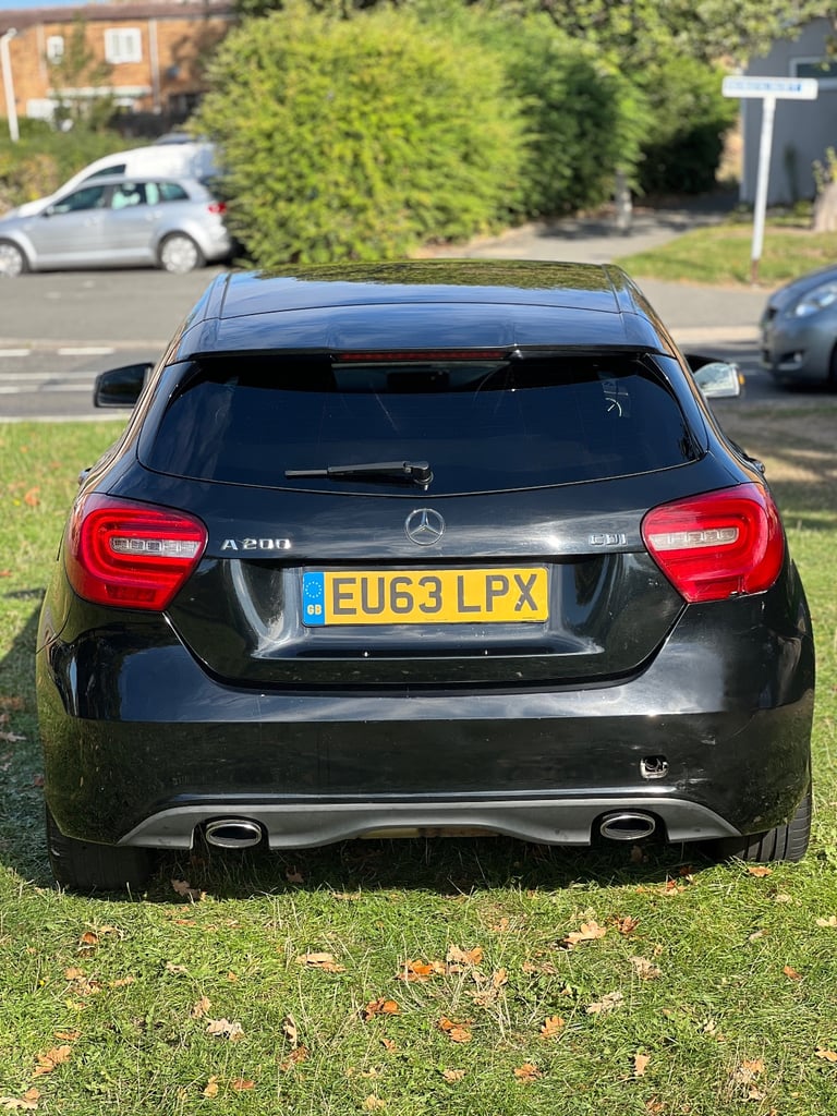 MERCEDES-BENZ A200 SPORT 2014
