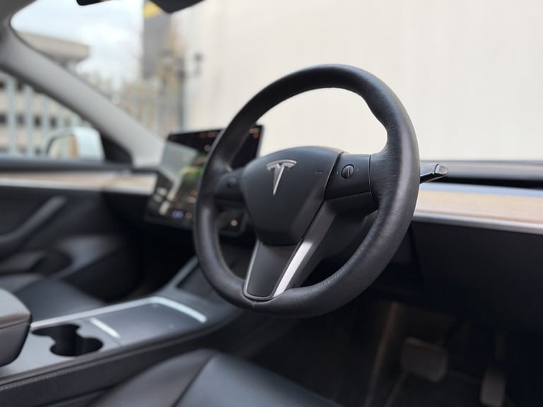 2022 Tesla Model 3 (Dual Motor) Long Range Saloon 4dr Electric Auto 4WDE (346 ps) Saloon Electric...