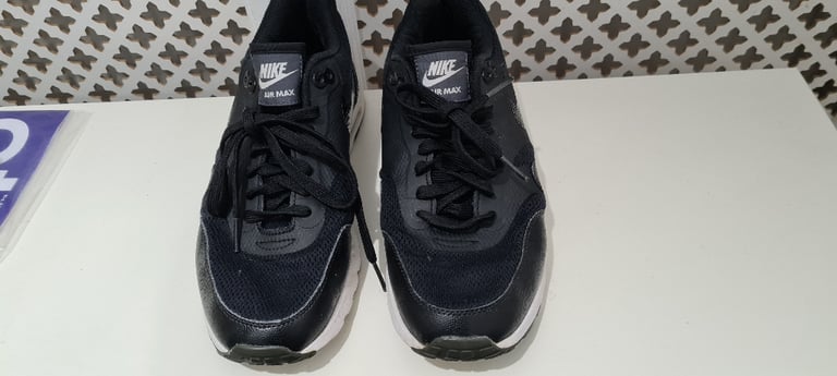Unisex Nike Trainers 