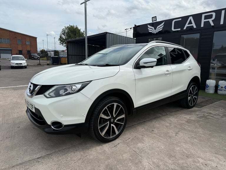 2016 Nissan Qashqai 1.5 dCi Tekna 5dr HATCHBACK Diesel Manual