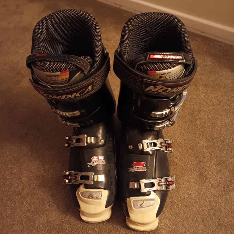image for NORDICA SKI BOOTS 