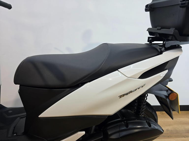2018 Yamaha Tricity 125 125 Three Wheeler Petrol CVT V-Belt Euro 4 (12 ps)