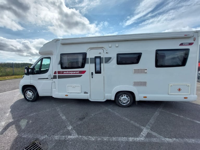 *Elddis autoquest 196, peugeot boxer 130HDI, 6 berth*